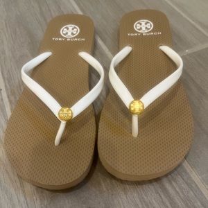 Tory Burch Sandals - rubber flip flops - like new/never worn